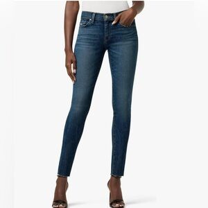 HUDSON Women's Krista Super Skinny Krista Low-Rise Distressed Ankle Jean 32